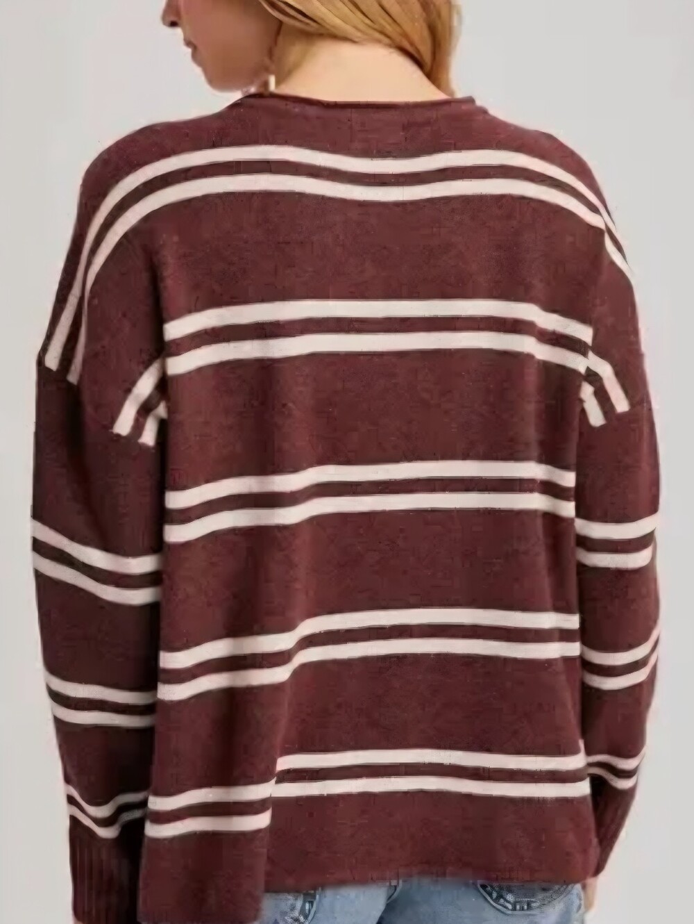 Bluivy Notch-Neck Striped Knit Sweater - Picture 5 of 9